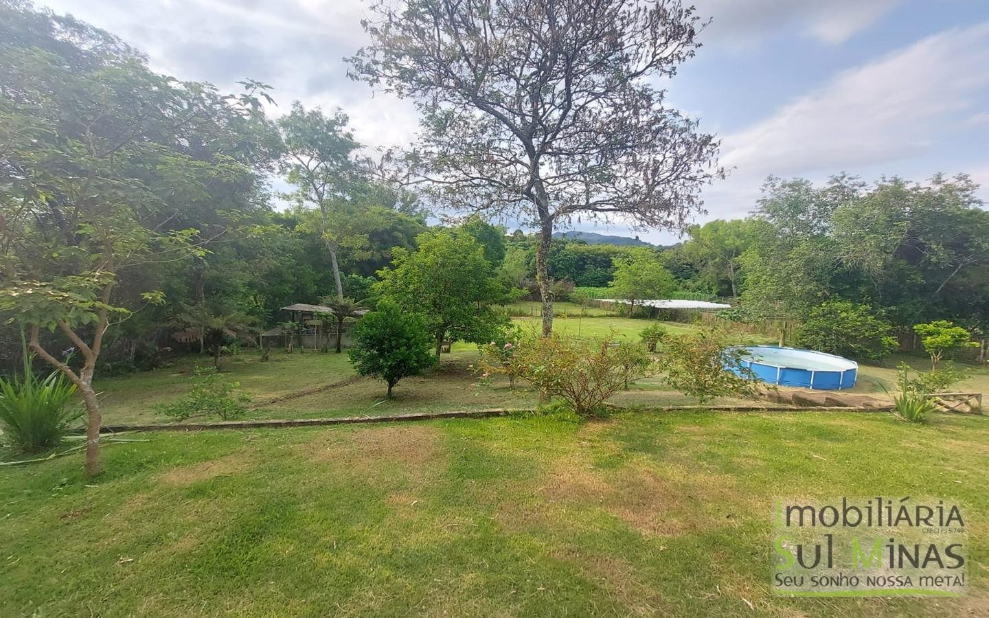 Chácara a venda em Estiva MG a 300 metros da Fernão Dias Cod. 1824 (12)