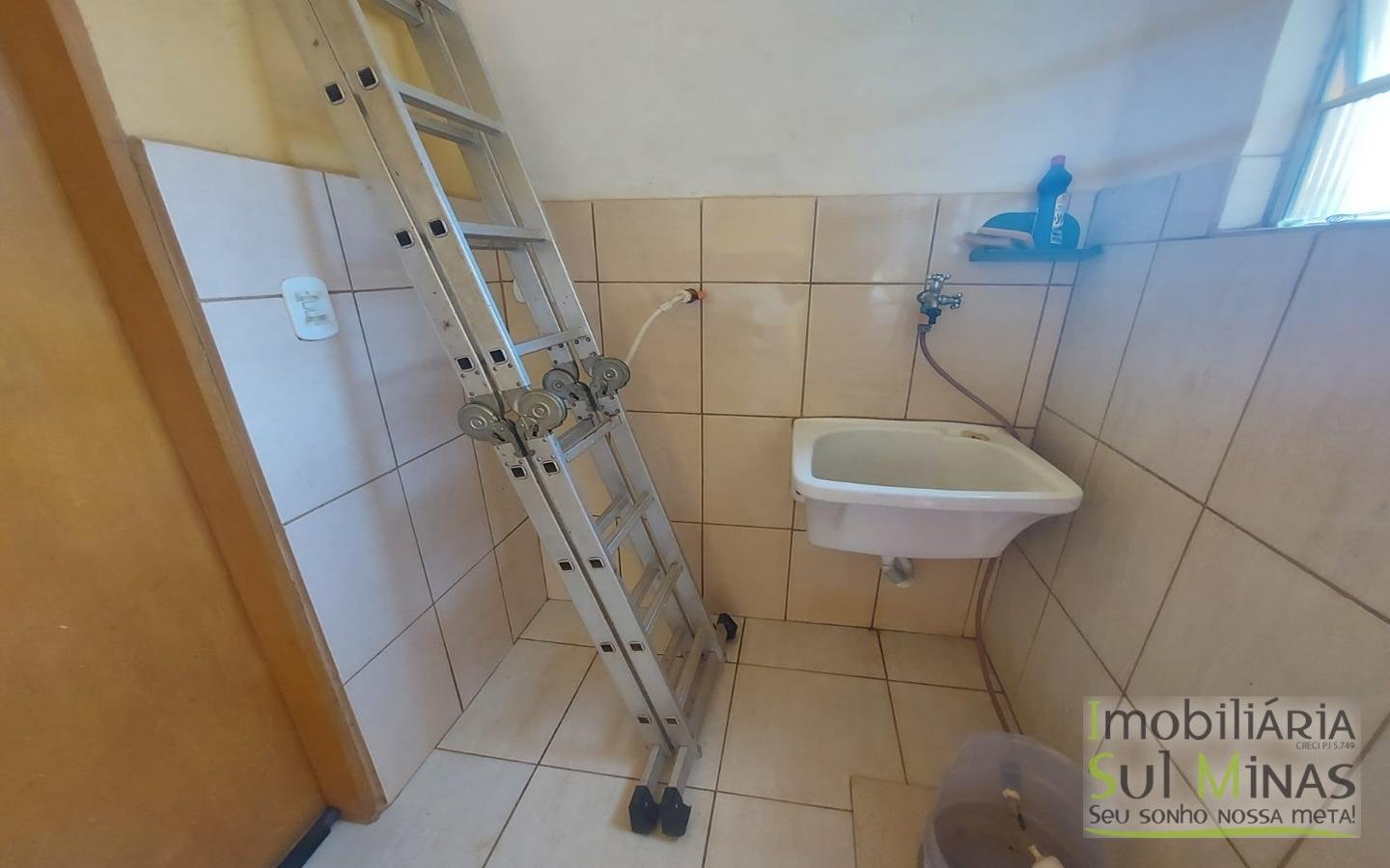 Chácara a venda em Estiva MG a 300 metros da Fernão Dias Cod. 1824 (18)