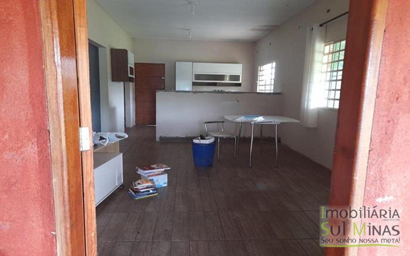 Chacara a venda em Pouso Alegre a 400m da Pista (3)