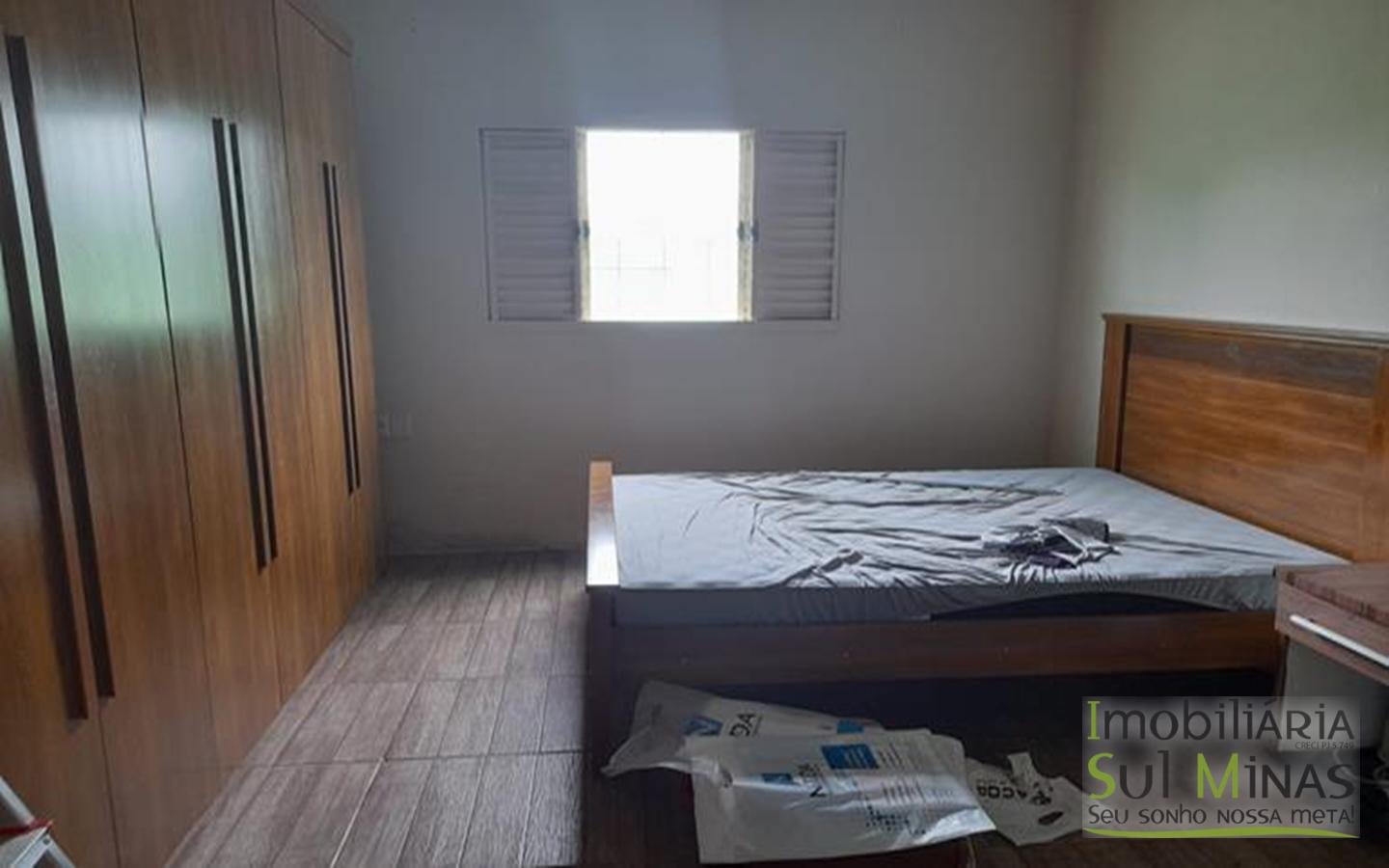 Chacara a venda em Pouso Alegre a 400m da Pista (7)