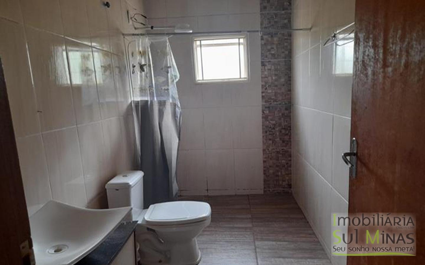 Chacara a venda em Pouso Alegre a 400m da Pista (8)