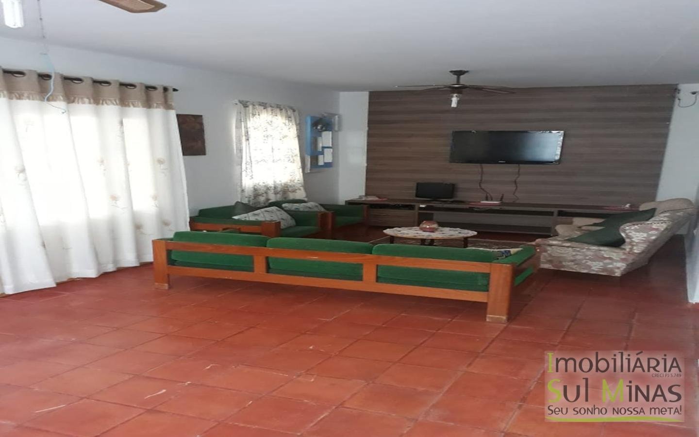 Chácara a venda noSul de Minas com 2700 m² Cod 1232 (14)