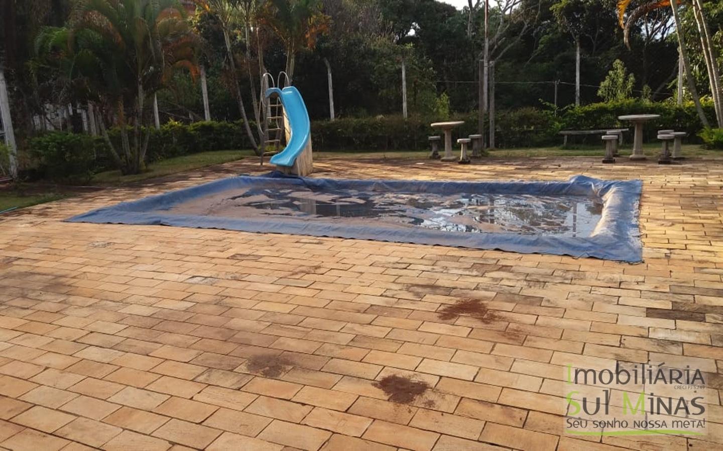 Chácara a venda noSul de Minas com 2700 m² Cod 1232 (5)