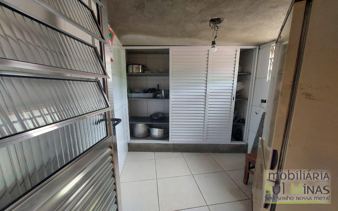 Chácara avarandada com linda vista a venda em Cambuí MG Cód. 1633 (20)