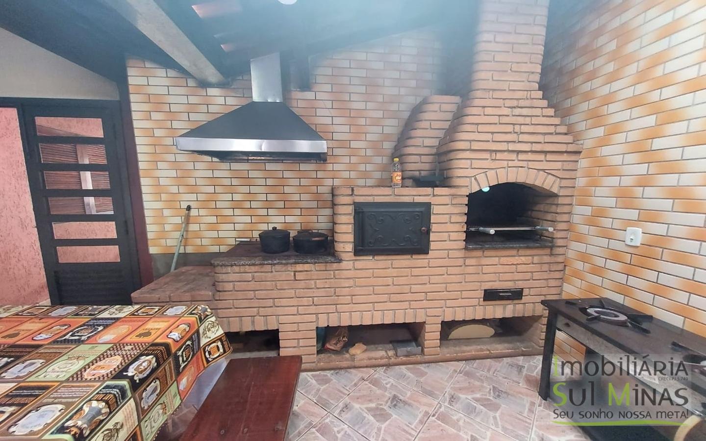 Chácara avarandada com linda vista a venda em Cambuí MG Cód. 1633 (21)