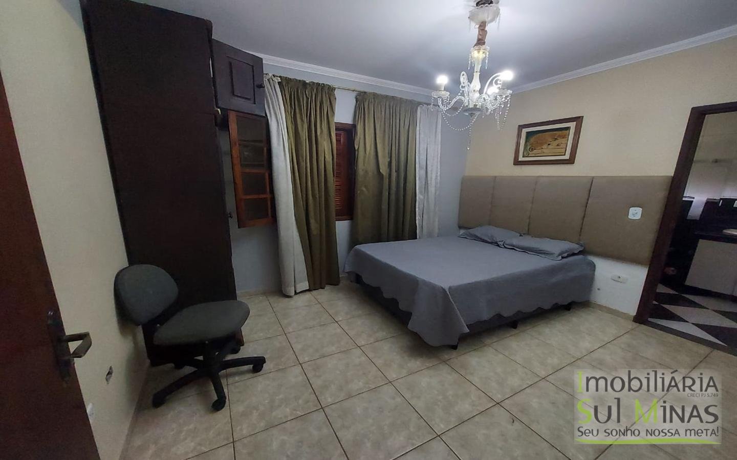 Chácara avarandada com linda vista a venda em Cambuí MG Cód. 1633 (25)