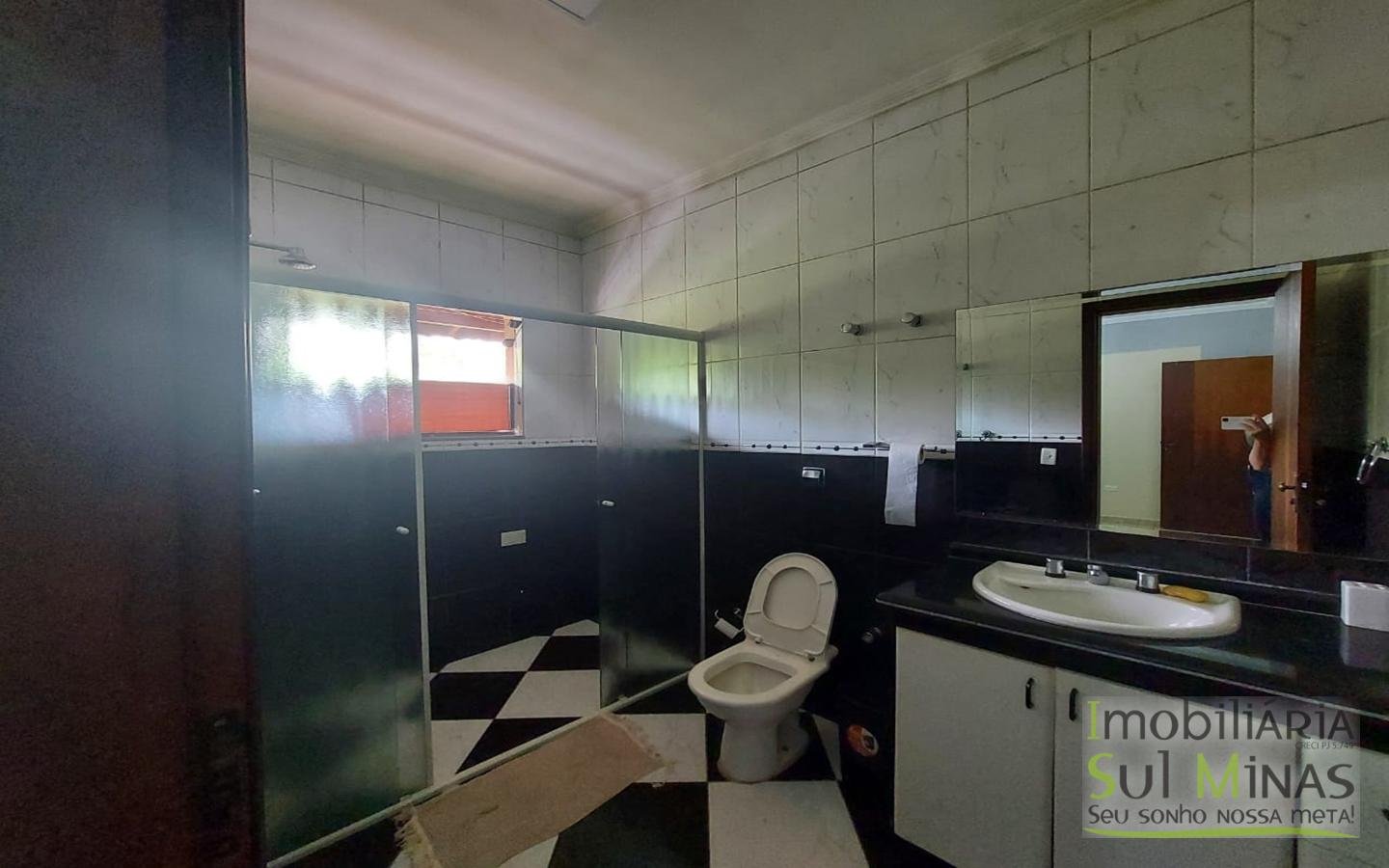 Chácara avarandada com linda vista a venda em Cambuí MG Cód. 1633 (26)