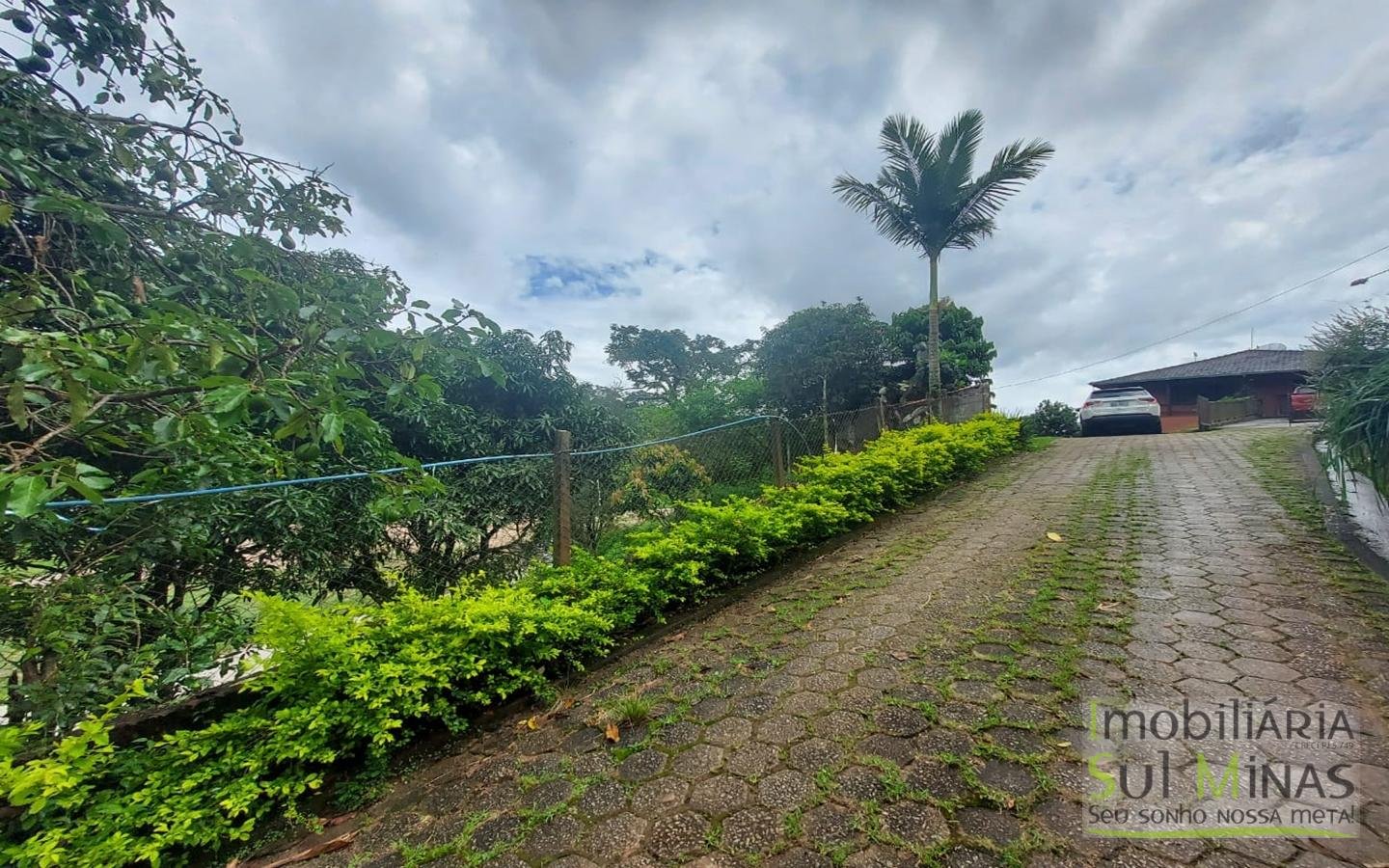 Chácara avarandada com linda vista a venda em Cambuí MG Cód. 1633 (7)