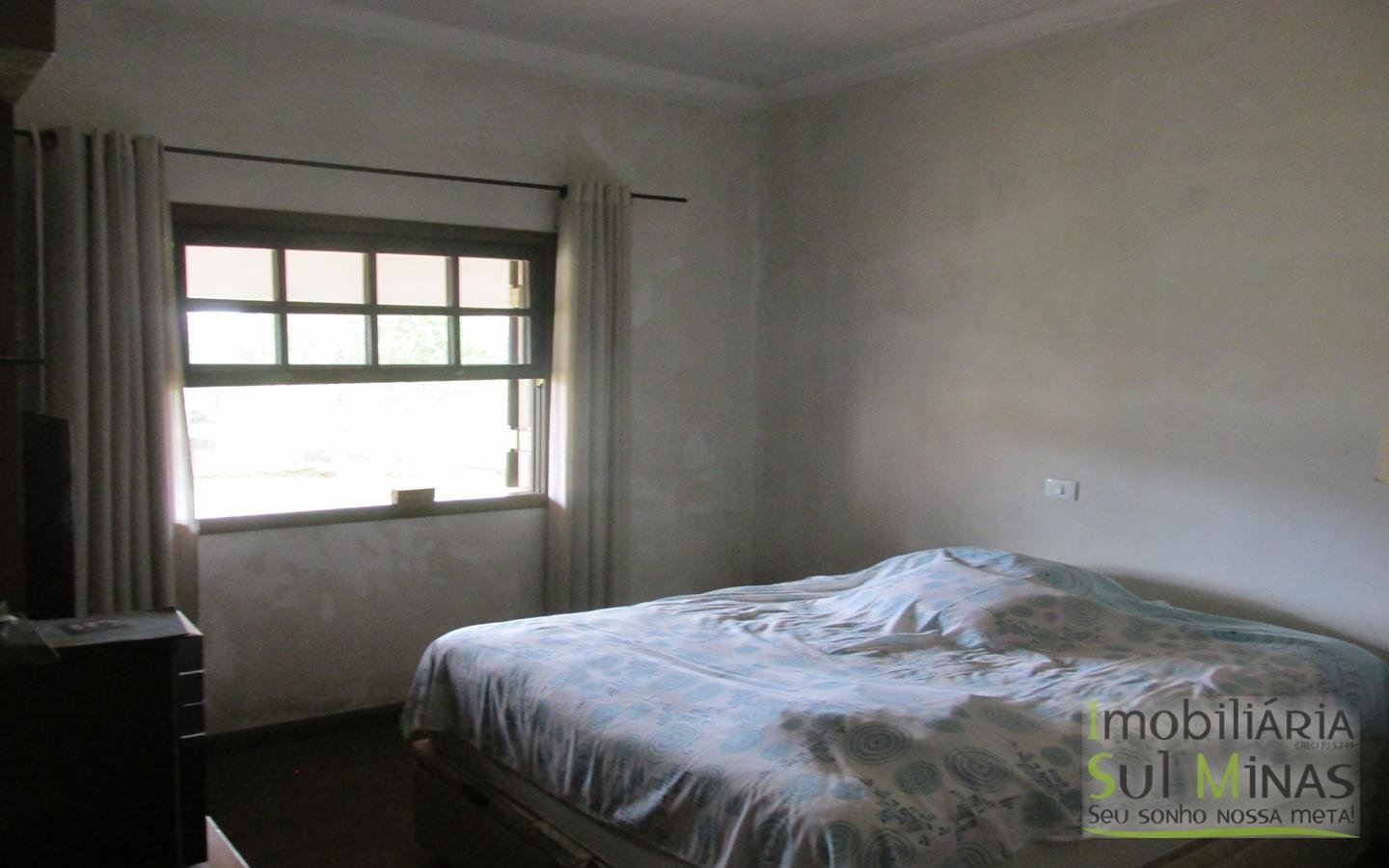 Chácara com 6 suítes e piscina Cod 876 (26)