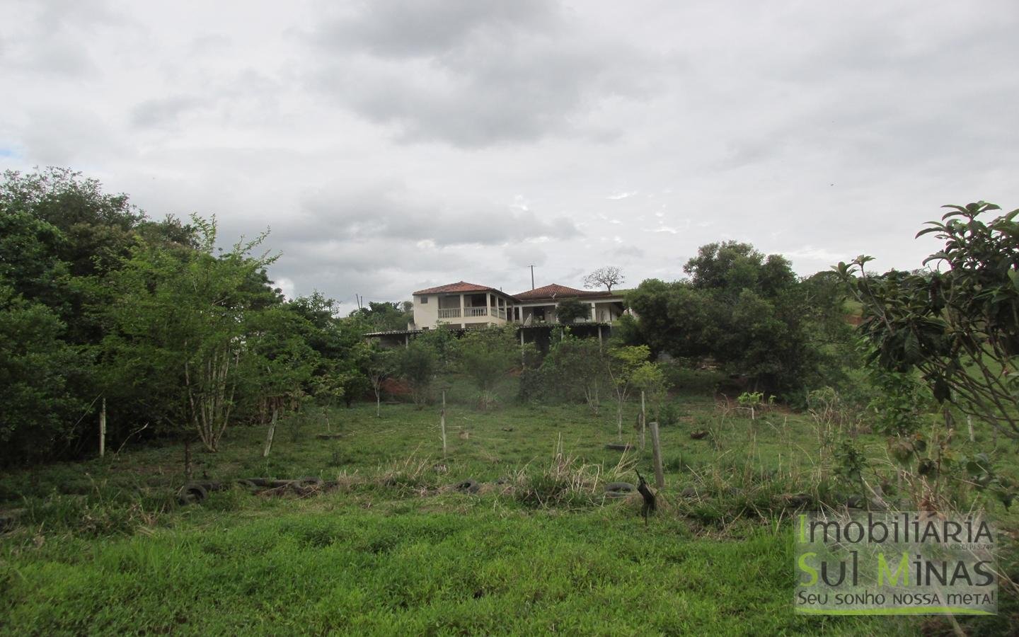 Chácara com 6 suítes e piscina Cod 876 (36)