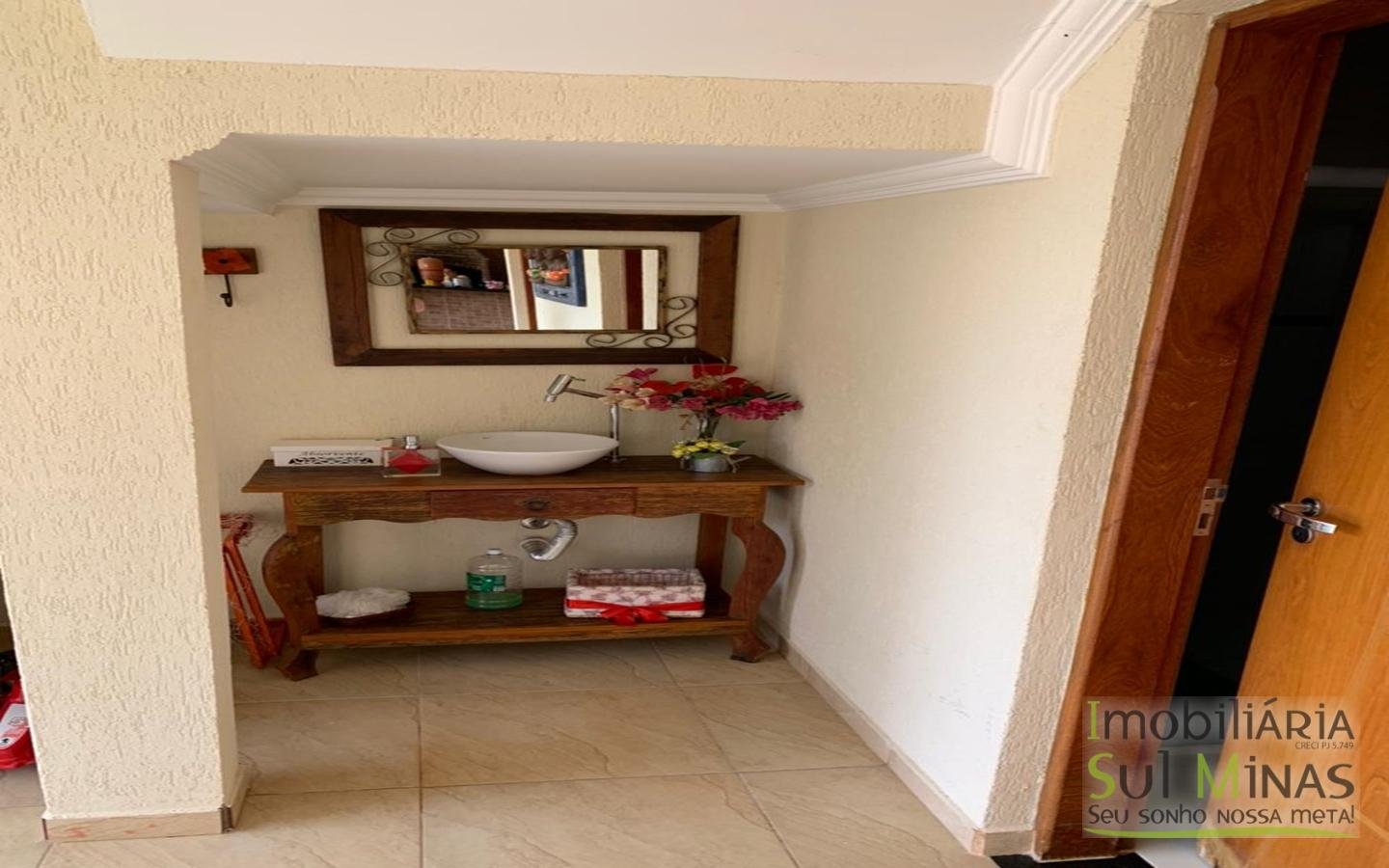 Chácara com Linda Área de Lazer  a Venda em Itapeva MG Cód. 1653 (13)