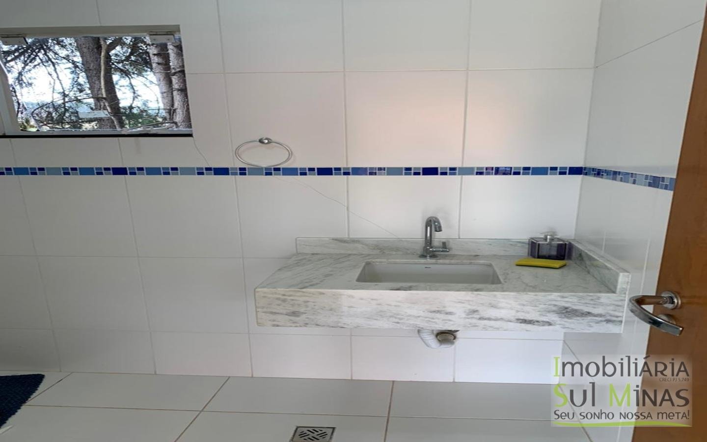 Chácara com Linda Área de Lazer  a Venda em Itapeva MG Cód. 1653 (24)