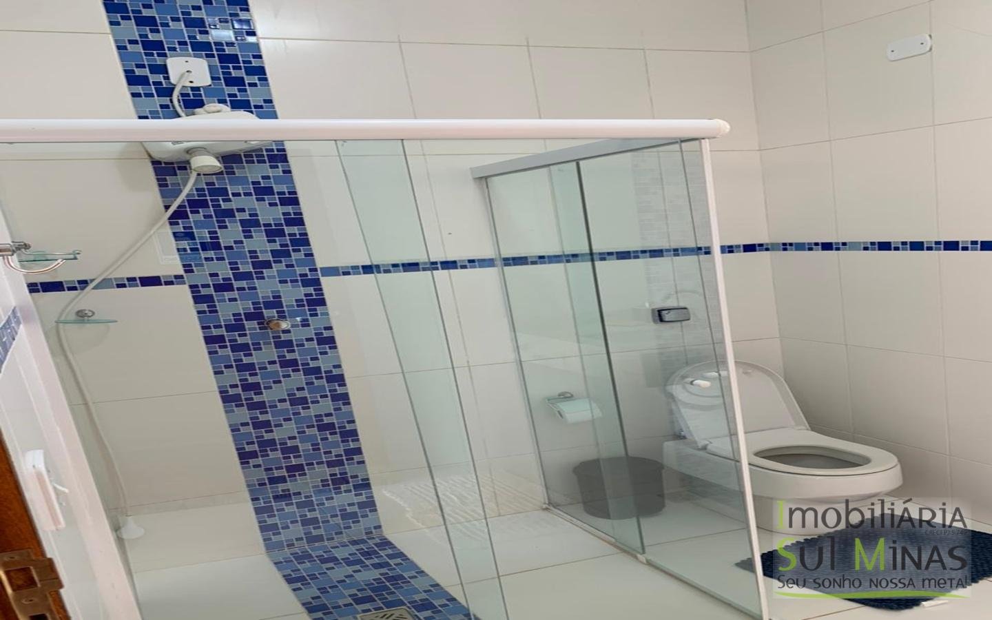 Chácara com Linda Área de Lazer  a Venda em Itapeva MG Cód. 1653 (25)