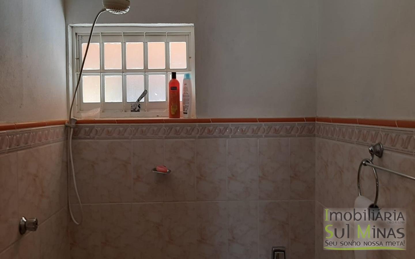 Chácara com Rio na Divisa a Venda em Cambuí MG Cód. 1492 (35)