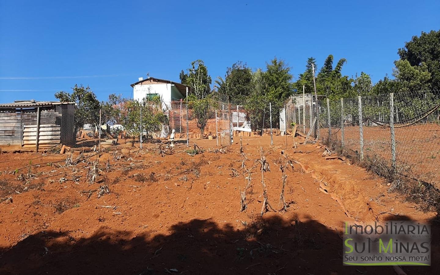 Chácara de 2.250 m² a Venda em Estiva MG Cód. 1475 (12)