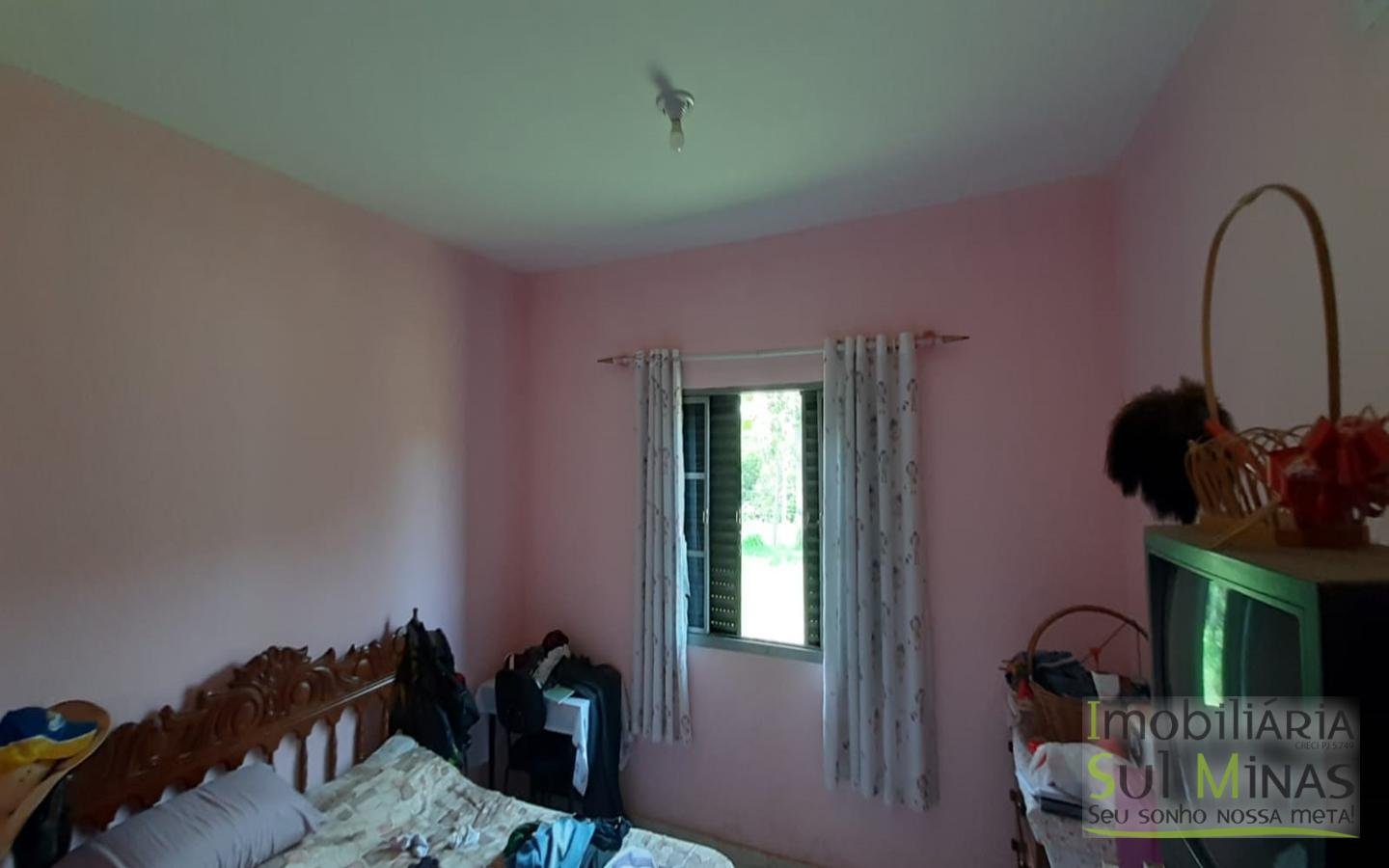 Chácara de 2500 m² à venda em Cambuí MG Cód. 1392 (1)