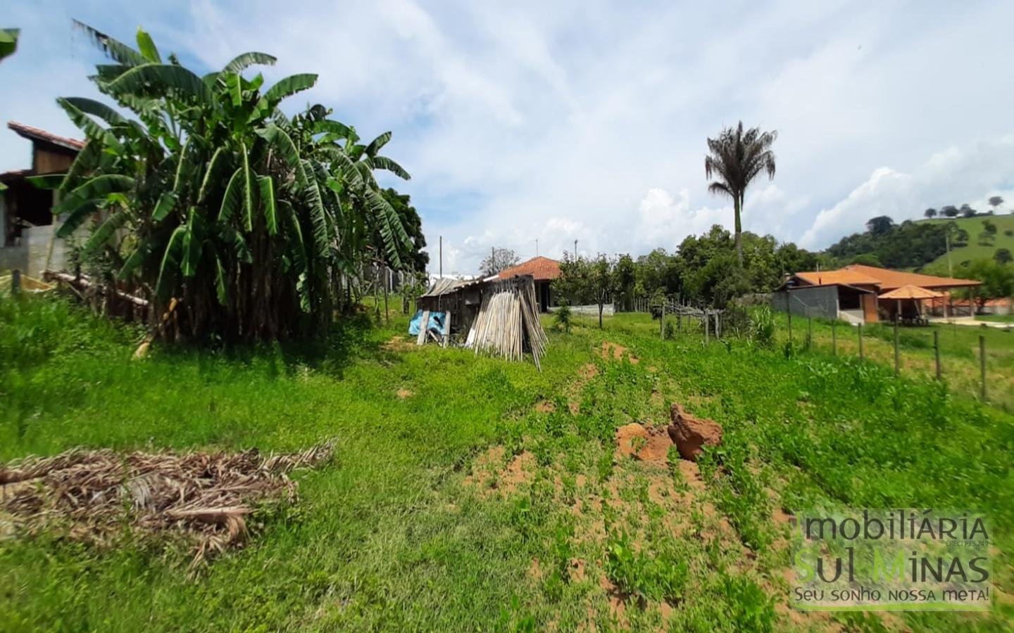 Chácara de 2500 m² à venda em Cambuí MG Cód. 1392 (11)