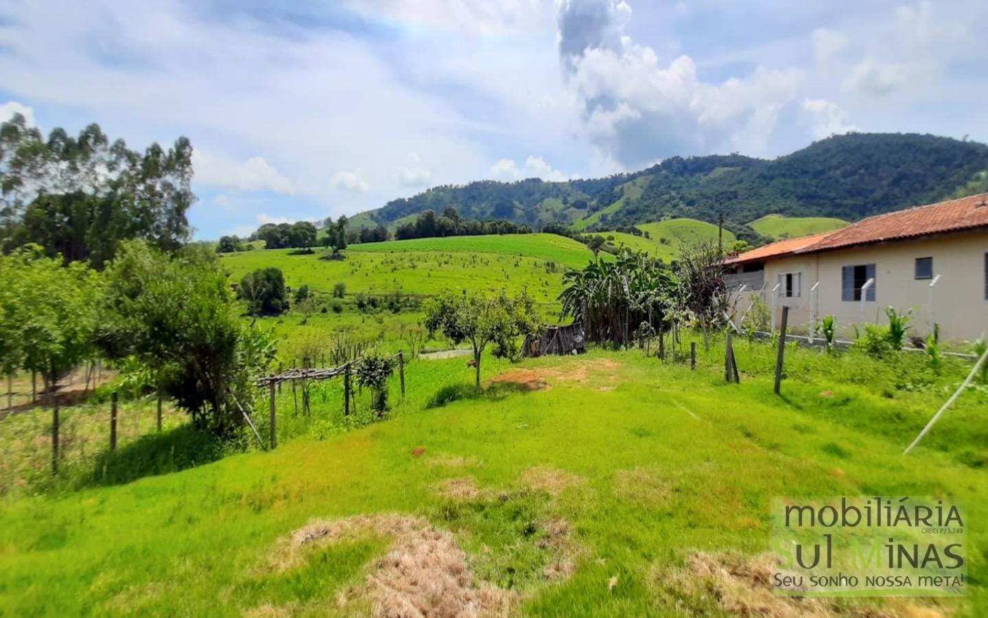 Chácara de 2500 m² à venda em Cambuí MG Cód. 1392 (14)
