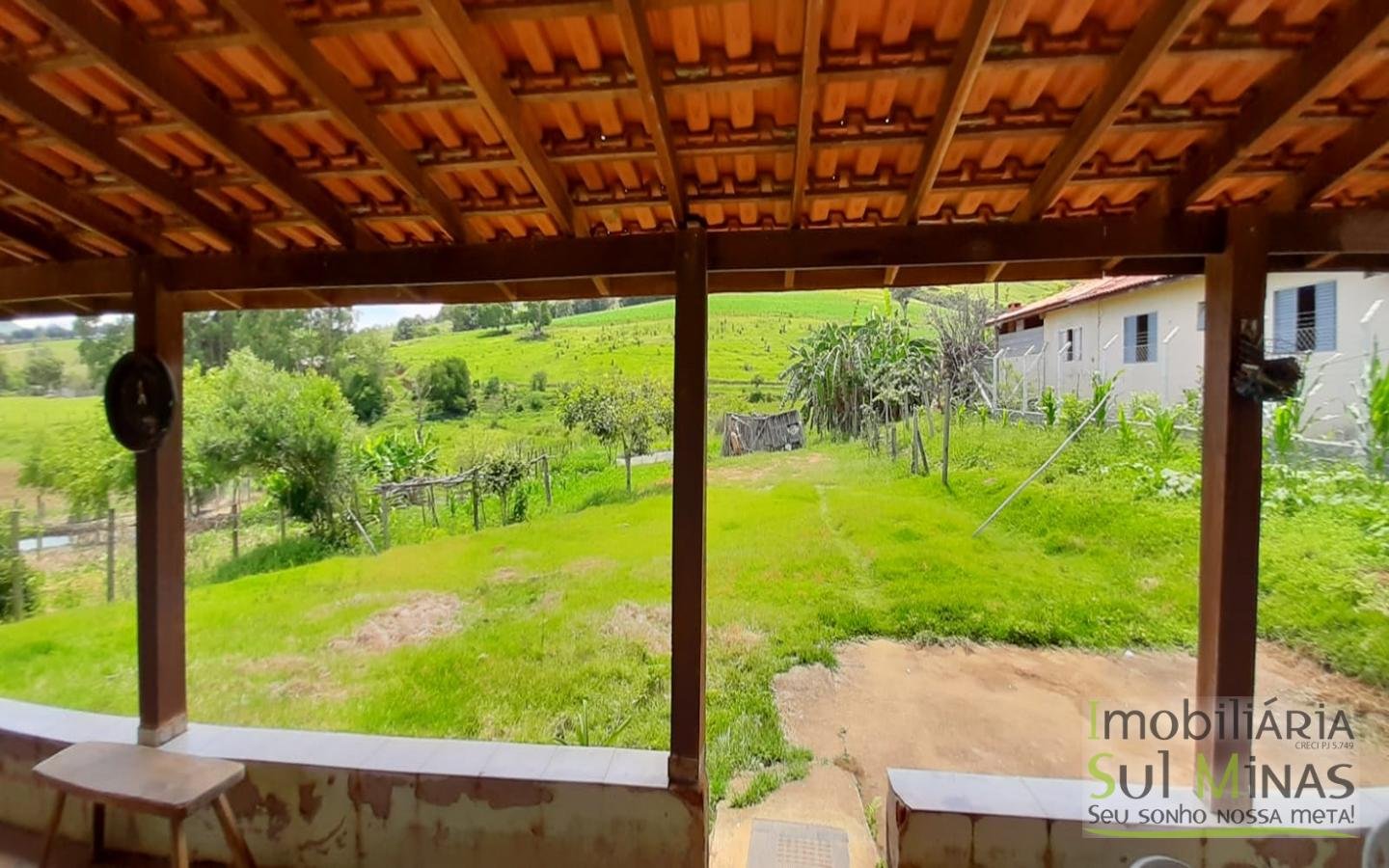 Chácara de 2500 m² à venda em Cambuí MG Cód. 1392 (18)