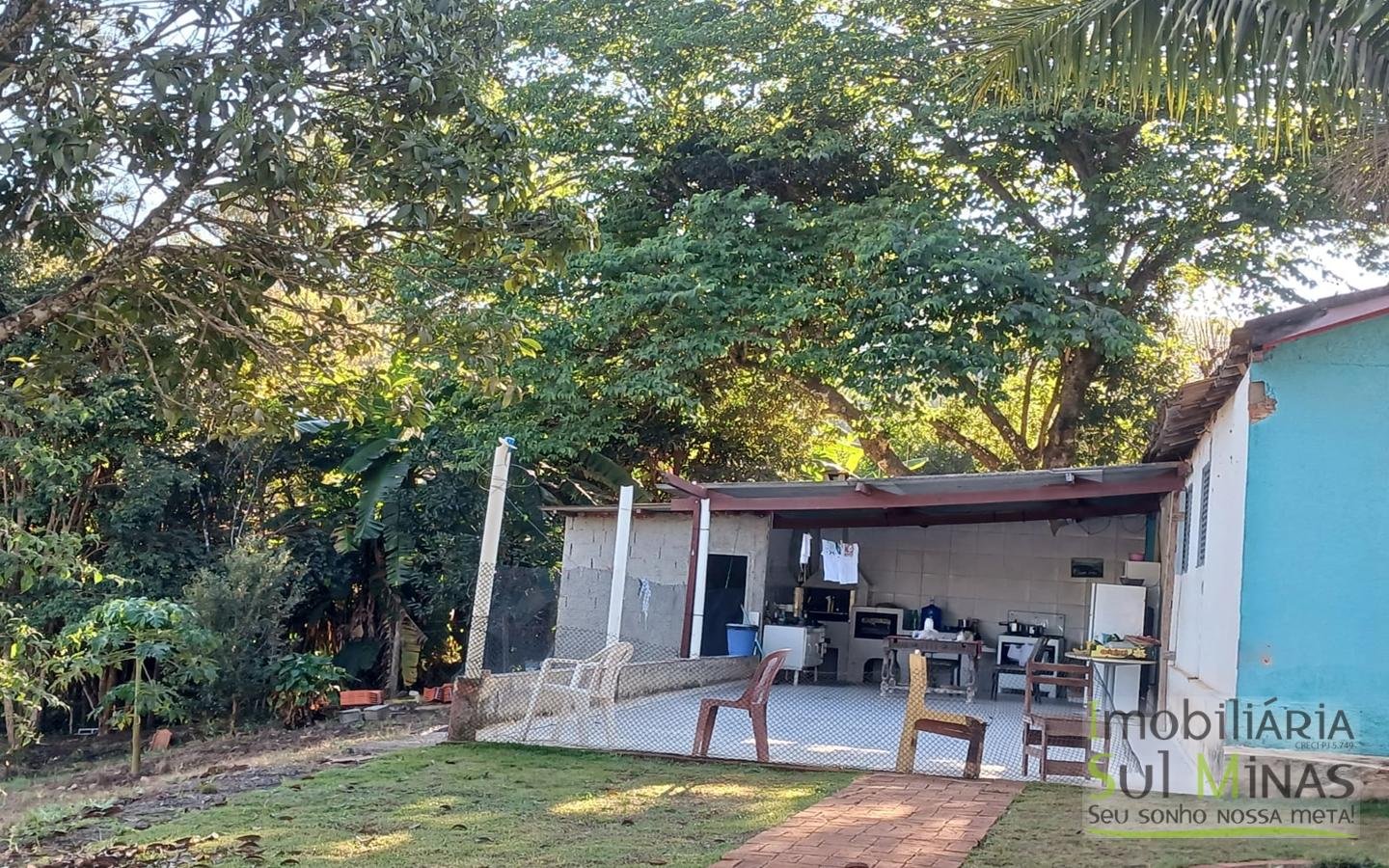 Chácara de 3980m² a 3km da cidade a Venda em Cambuí MG (22)