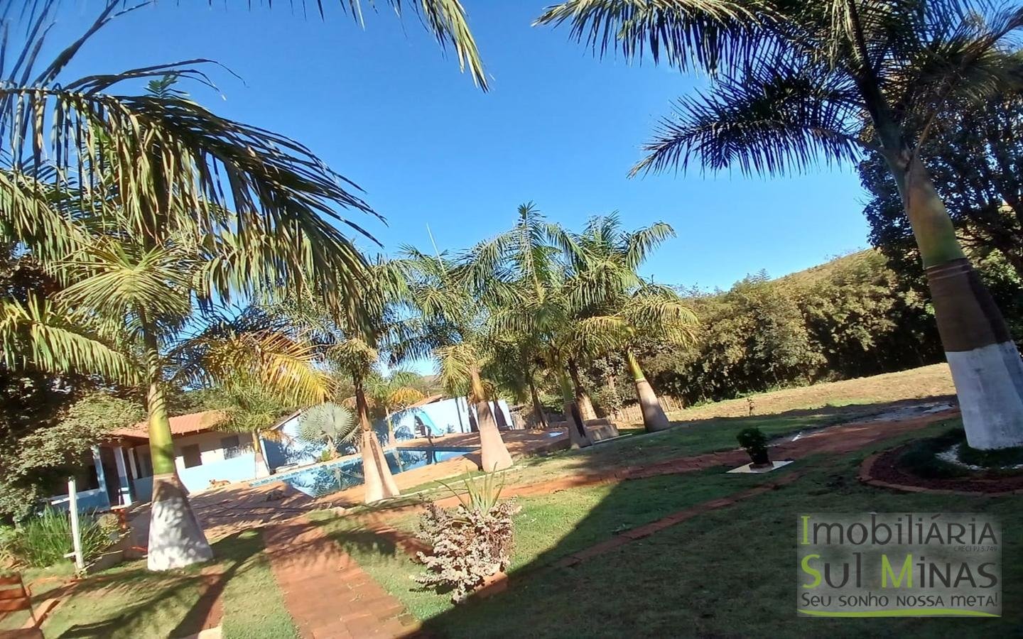 Chácara de 3980m² a 3km da cidade a Venda em Cambuí MG (23)