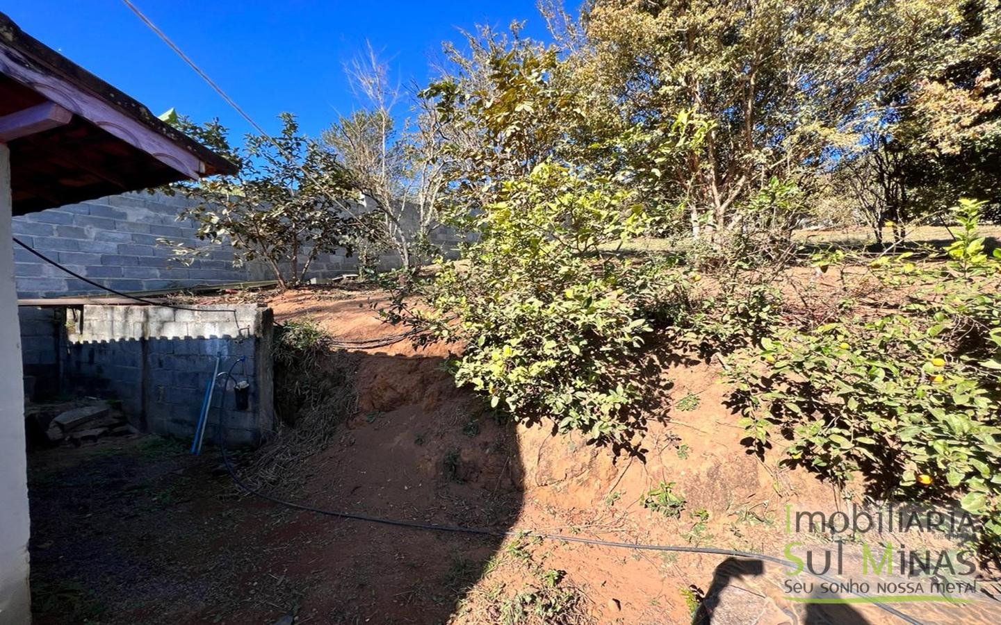 Chácara de 3980m² a 3km da cidade a Venda em Cambuí MG (30)