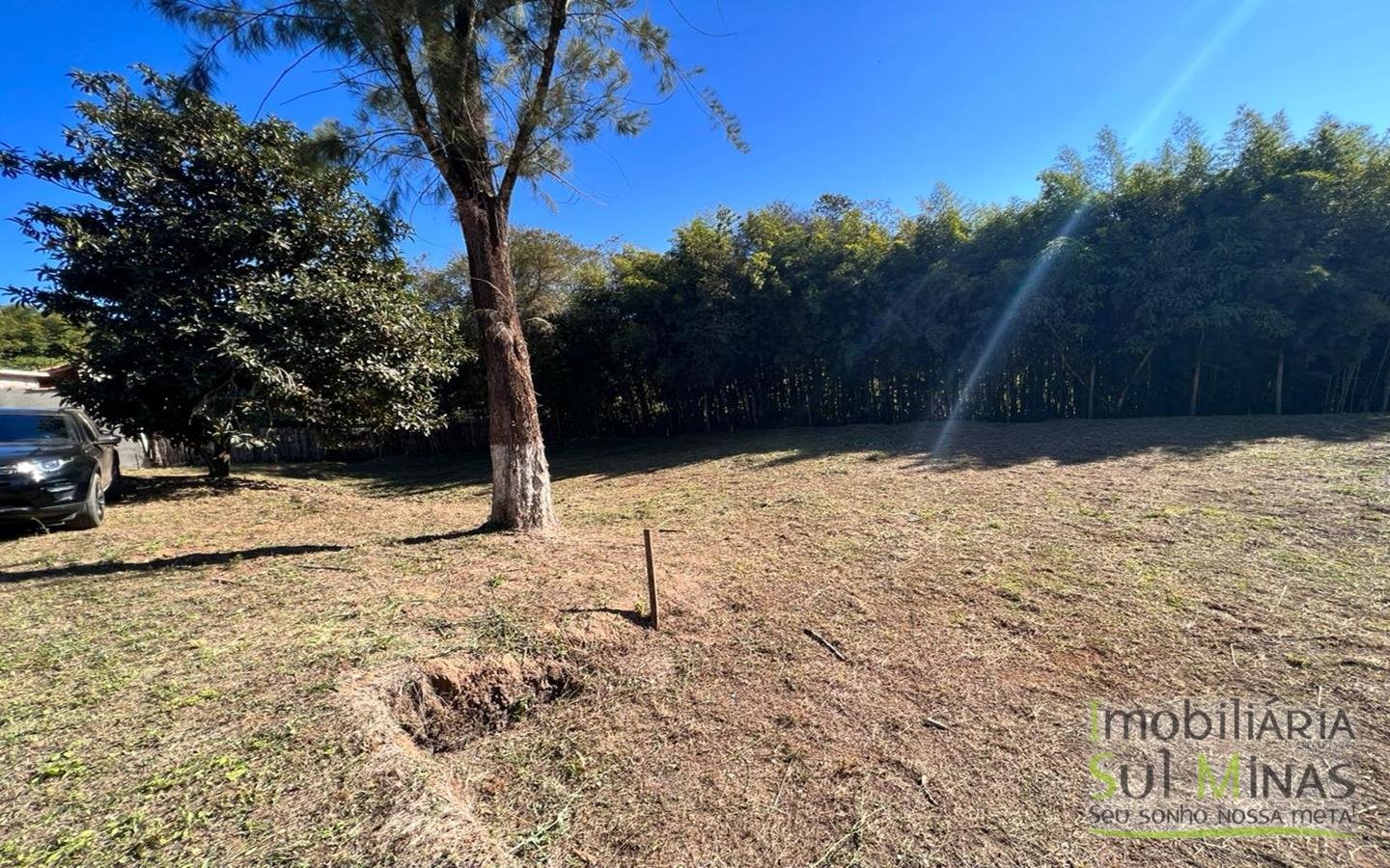 Chácara de 3980m² a 3km da cidade a Venda em Cambuí MG (34)