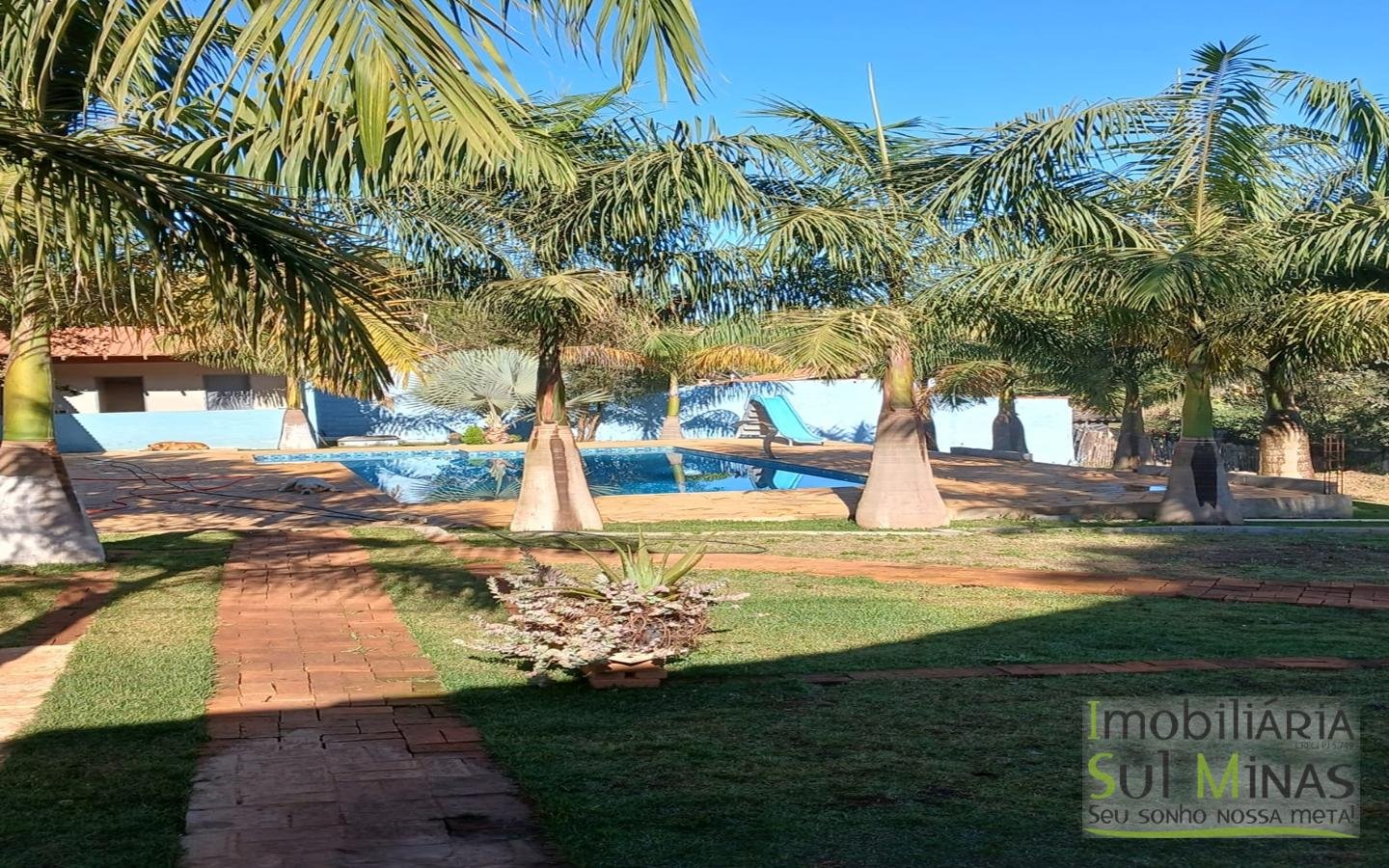 Chácara de 3980m² a 3km da cidade a Venda em Cambuí MG (54)