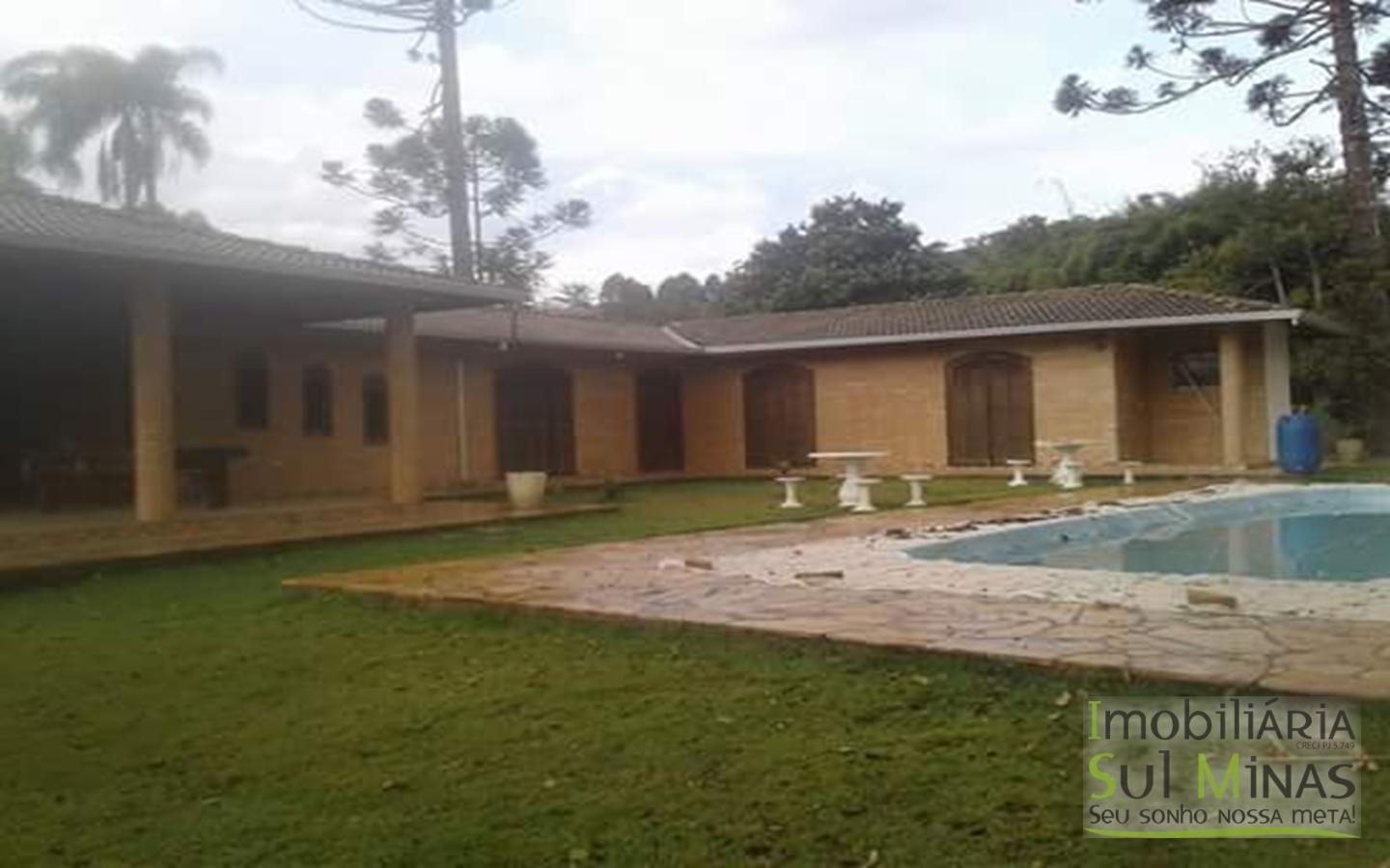 Chácara em Itapeva MG 2 Km do asfalto Cod 891 (3)