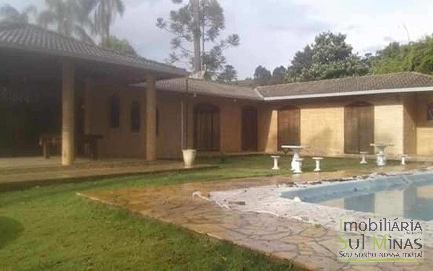 Chácara em Itapeva MG 2 Km do asfalto Cod 891 (8)