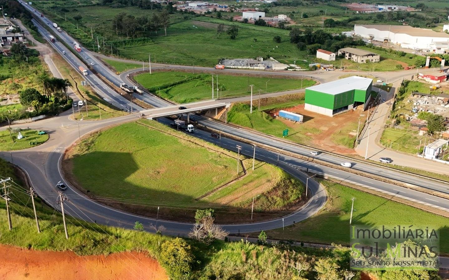 Galpão para Locação em CambuíMG – 1.200 m2 cod2430 (10)