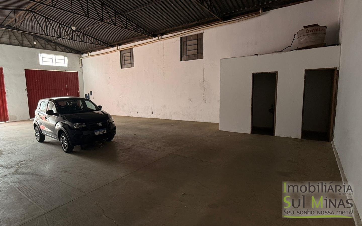 Galpão para Locação – 200 m² Avenida de Alto Fluxo cod2447 (2)