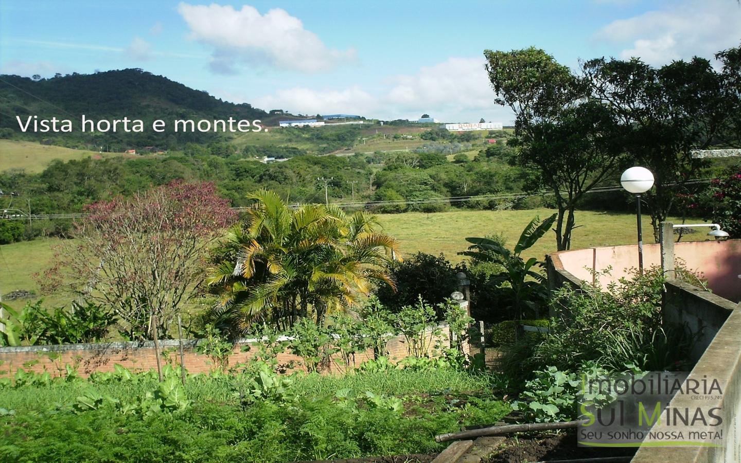 Linda Chácara de 8.000 m² à Venda em Camanducaia MG Cod. 1850 (1)