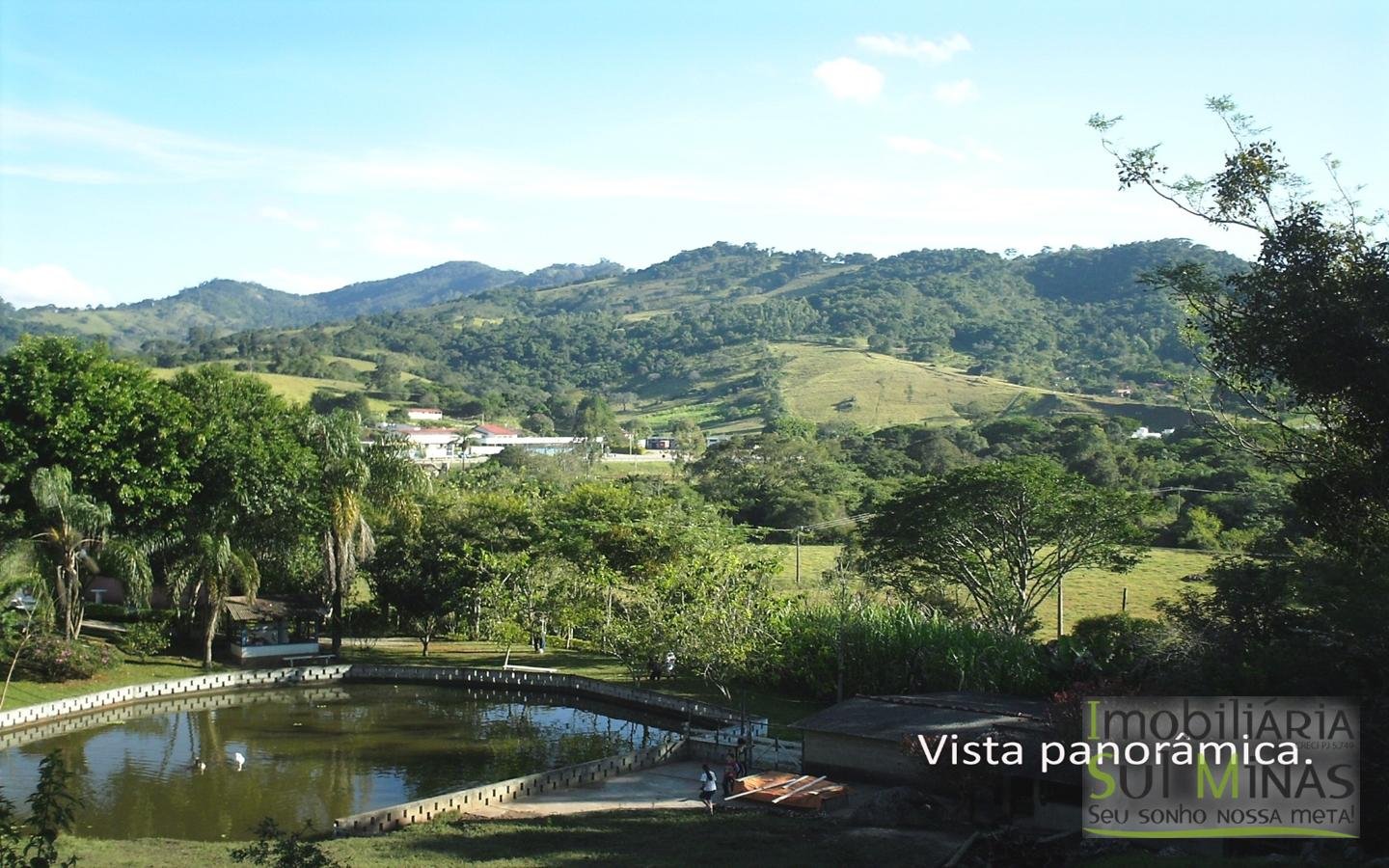 Linda Chácara de 8.000 m² à Venda em Camanducaia MG Cod. 1850 (11)