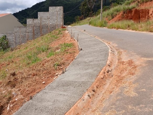 Lote Urbano a 1700 metros do Centro de Extrema MG 1881 (2)