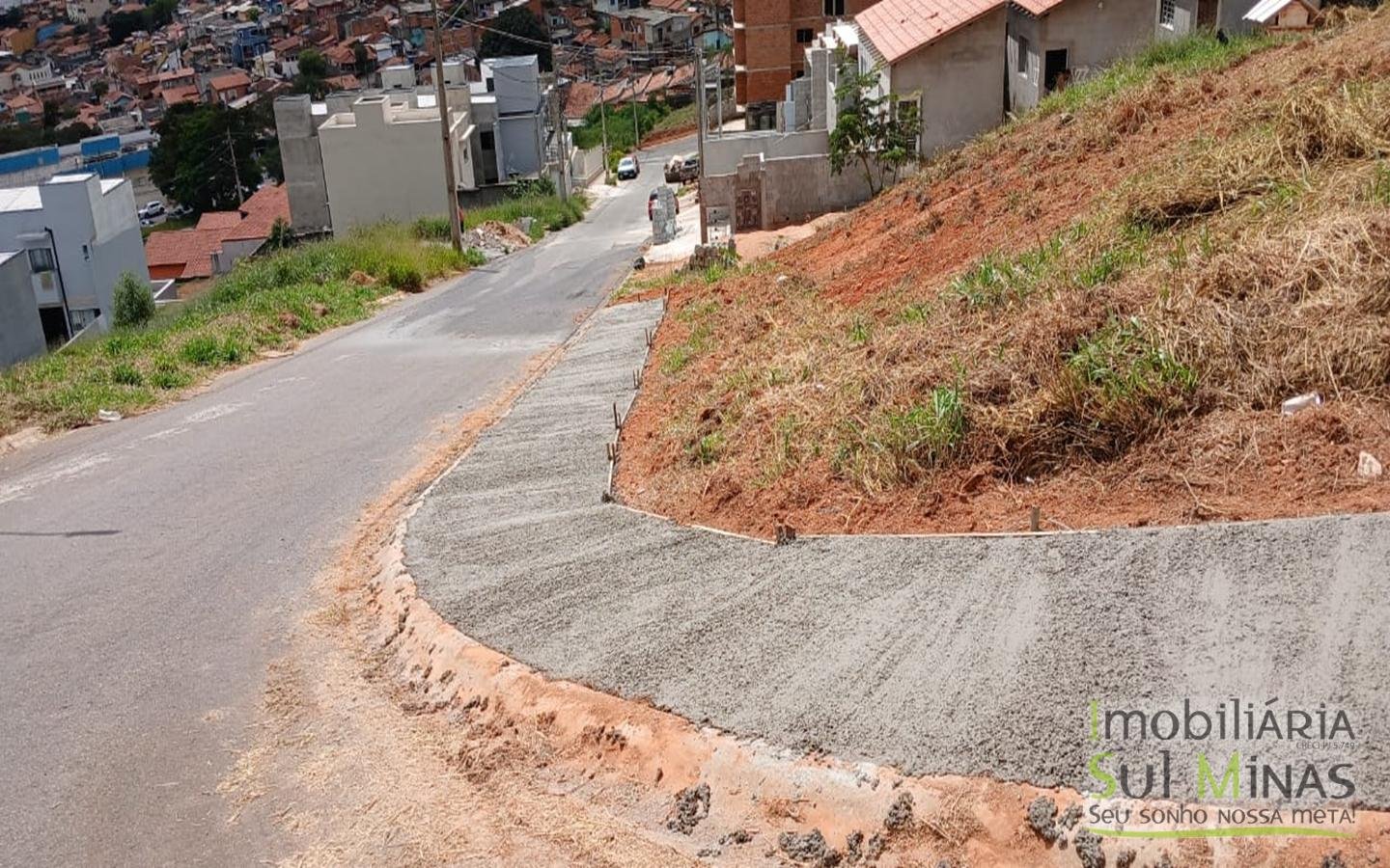 Lote Urbano a 1700 metros do Centro de Extrema MG 1881 (4)