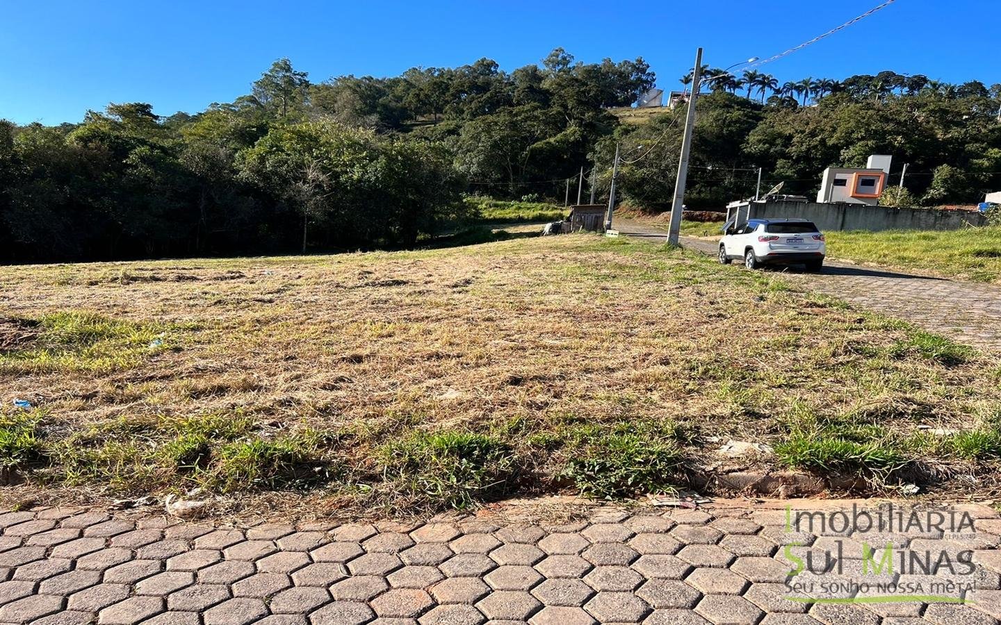 Lote a Venda em Cambuí MG de Esquina com 277 m² Cód. 1716 (4)