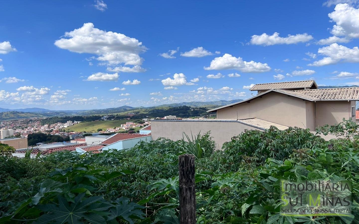 Lote a venda em Cambuí com 257 m² Cód. 1429 (1) Lote a venda em Cambuí com 257 m² Cód. 1429 (1)