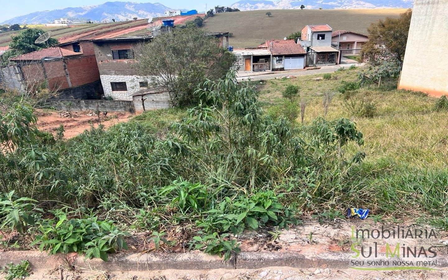 Lote de 190 m² a Venda em Cambuí MG Cód. 1769 (1)