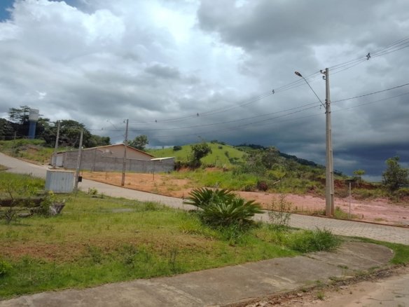 Lote de 200 m ² no Córrego do Bom Jesus MG  Residencial Vale das Montanhas (1)