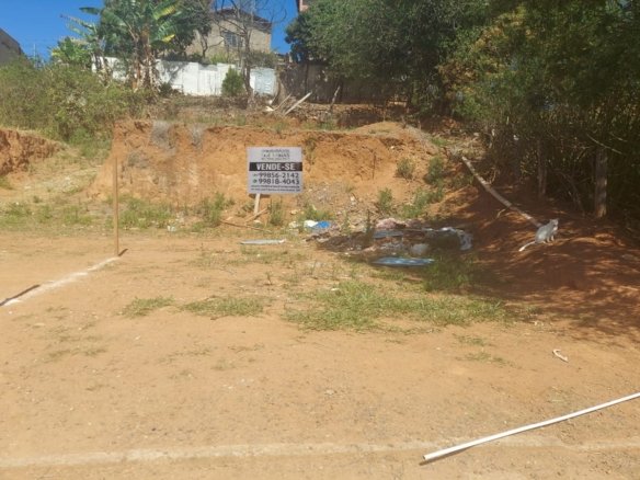 Lote de 275 m² Plano a Venda em Cambuí MG Cod. 1787 (2)