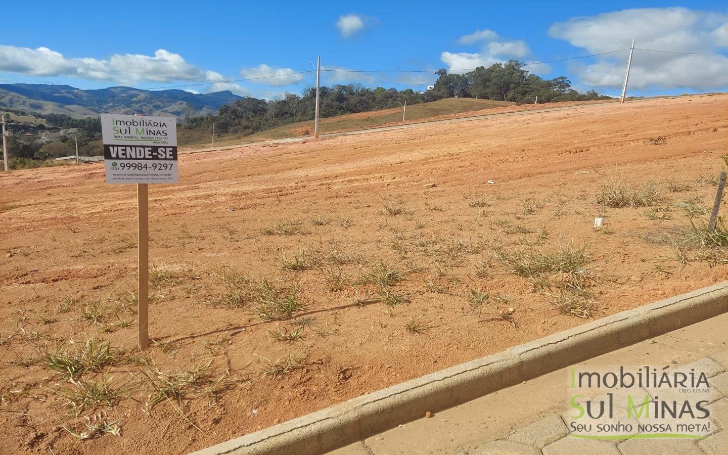 Lotes de 250m² a Venda em Cambui Mg com vista para as montanhas 1746 (5)