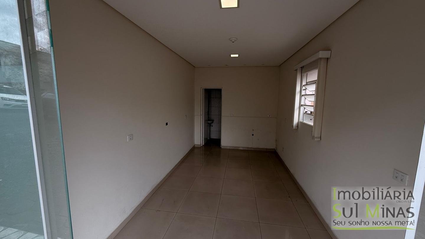 Ponto Comercial para Locação Próximo ao Centro de Cambuí MG cod 2436 (1)