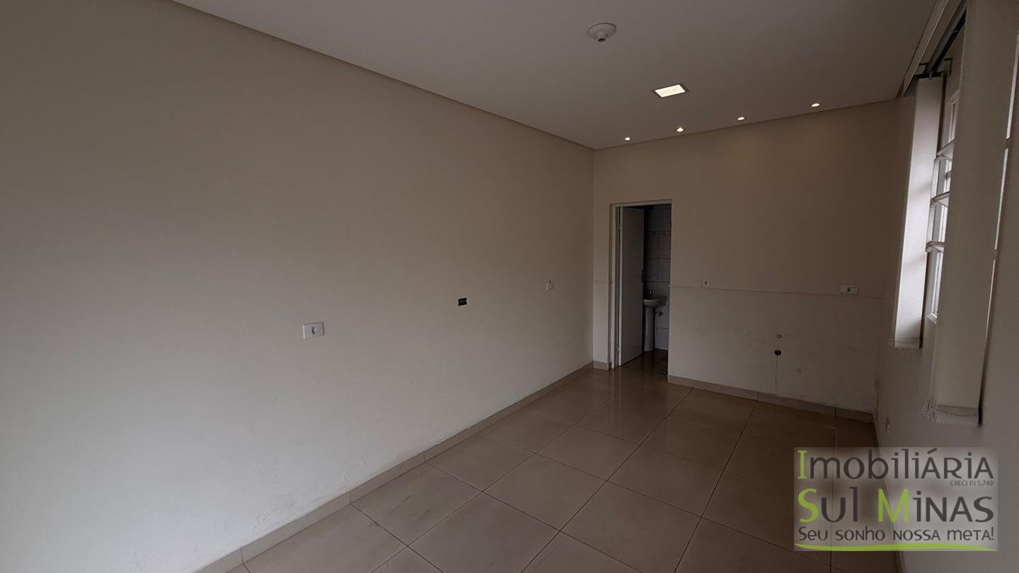 Ponto Comercial para Locação Próximo ao Centro de Cambuí MG cod 2436 (7)