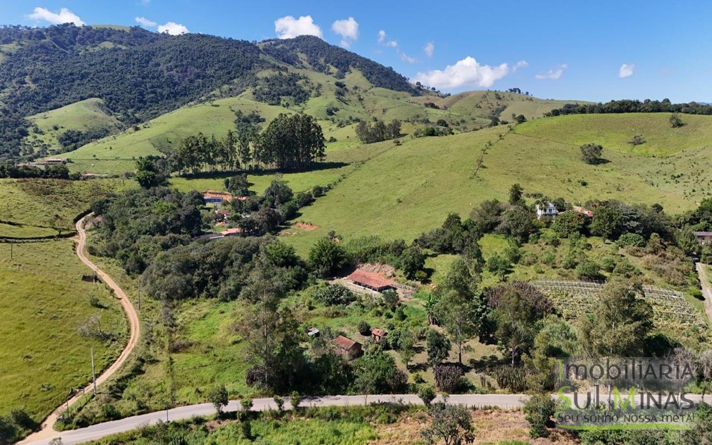 SÍTIO COMPLETO À VENDA – 25.158 m² cod2442 (12)