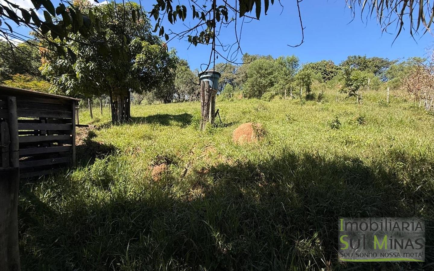 SÍTIO COMPLETO À VENDA – 25.158 m² cod2442 (2)