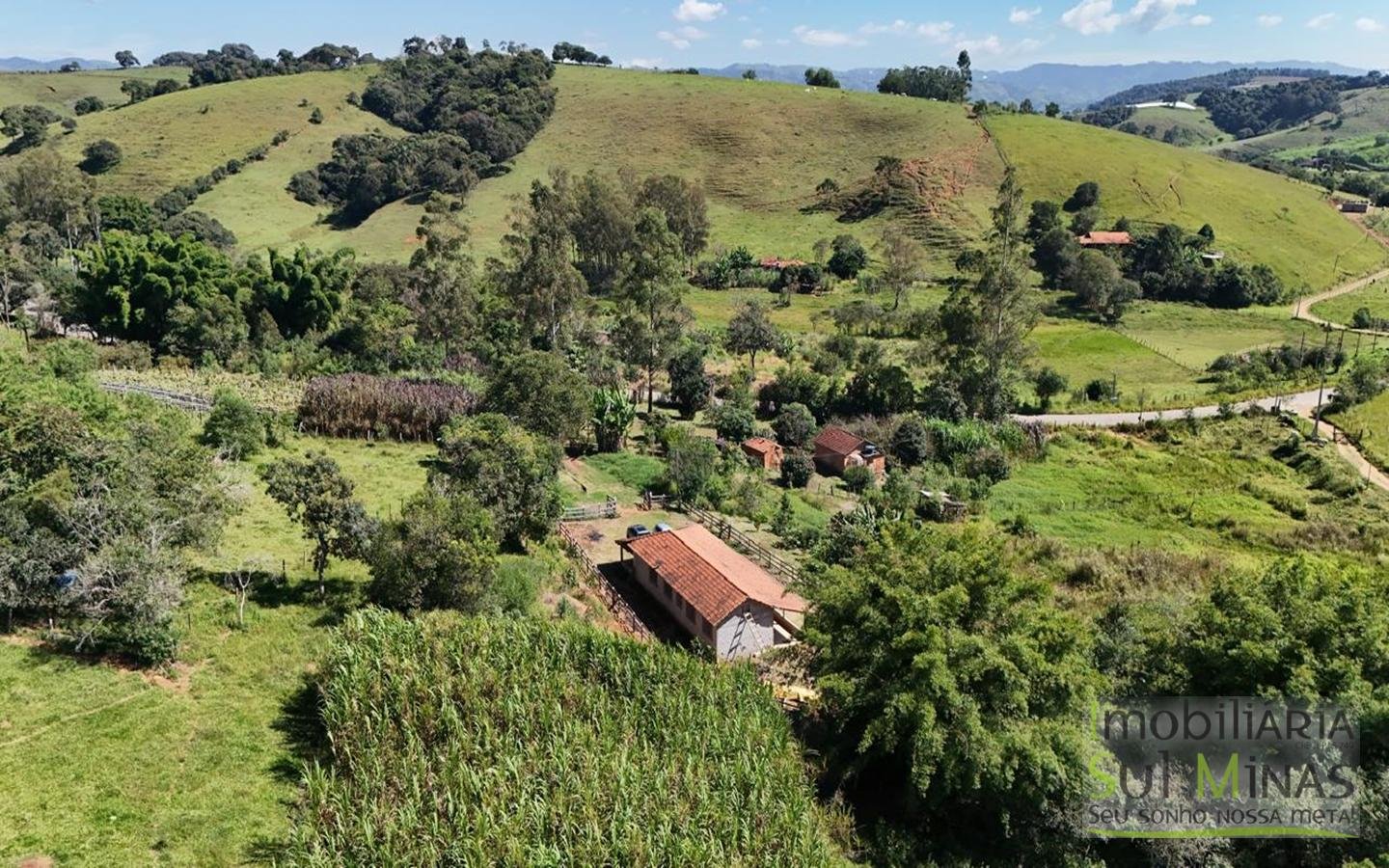 SÍTIO COMPLETO À VENDA – 25.158 m² cod2442 (65)