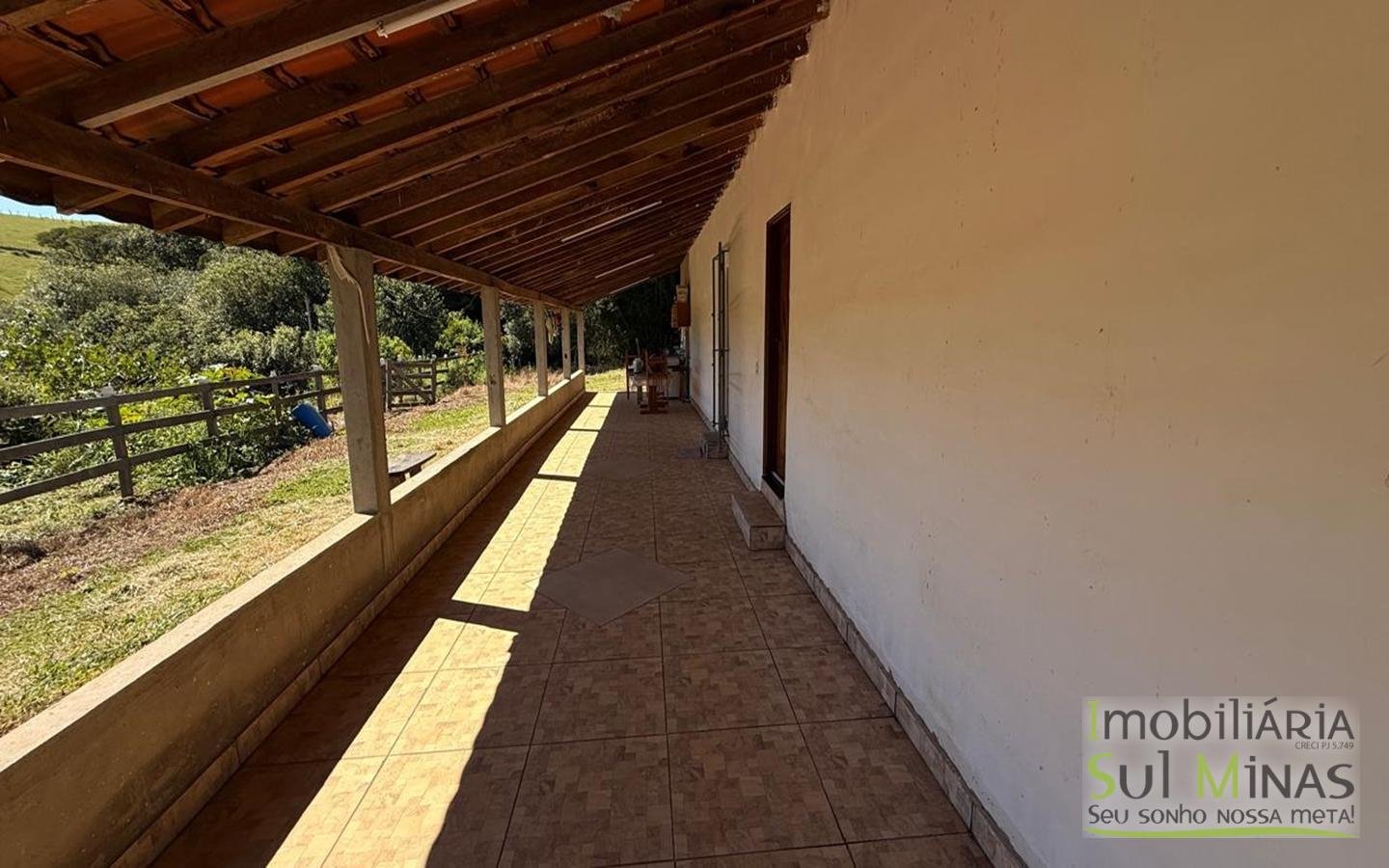 SÍTIO COMPLETO À VENDA – 25.158 m² cod2442 (68)