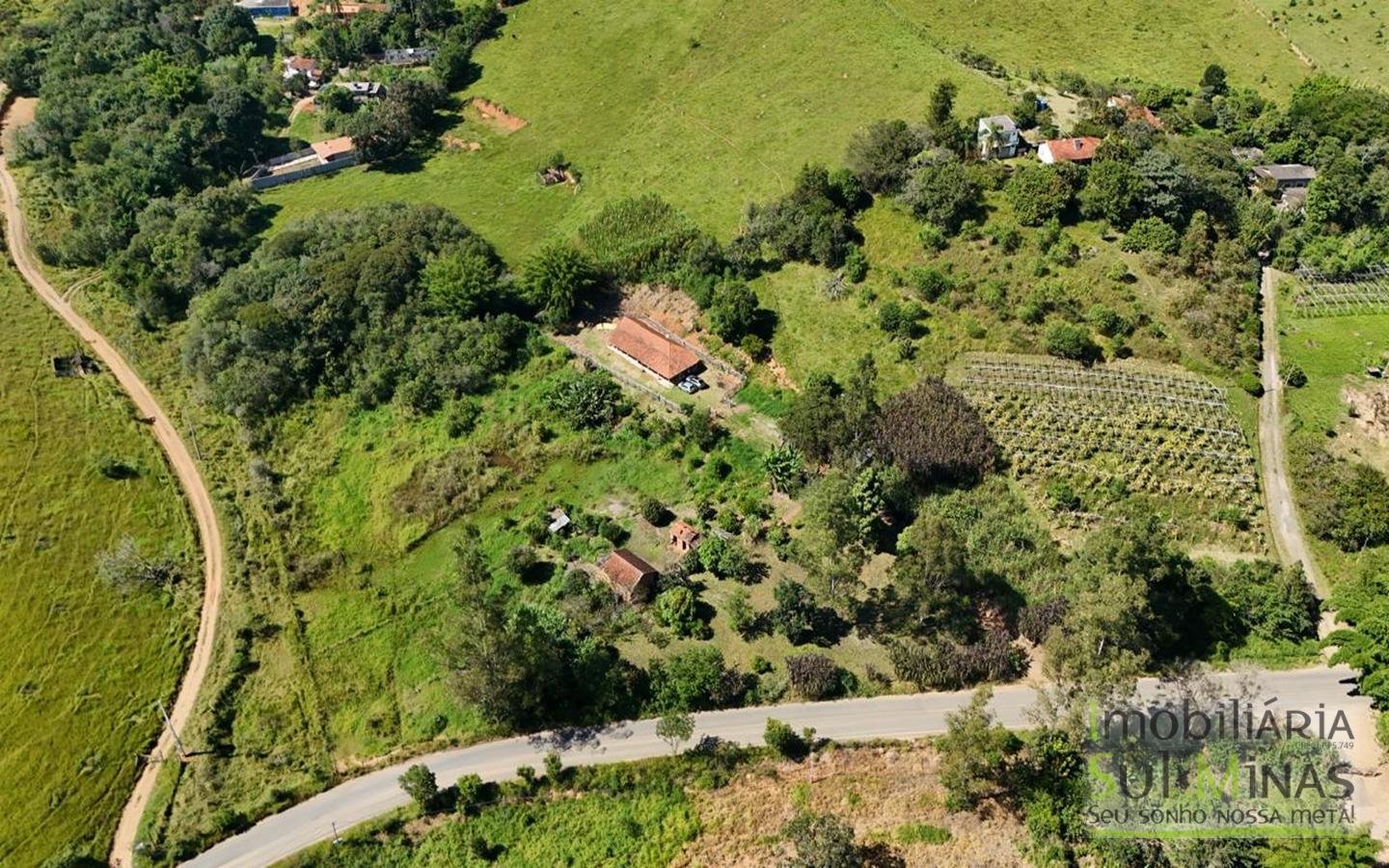 SÍTIO COMPLETO À VENDA – 25.158 m² cod2442 (7)