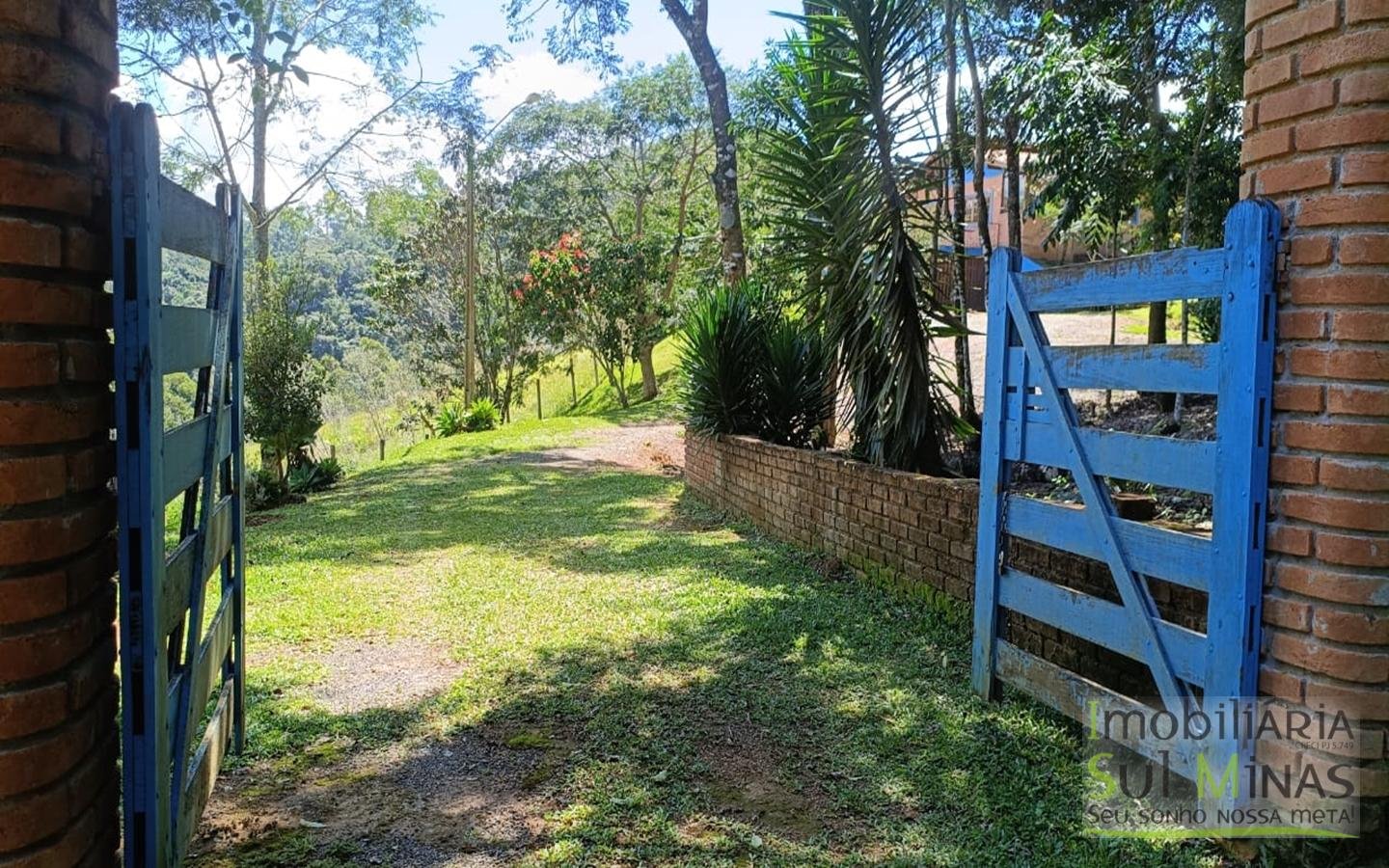 Sítio Completo Porteira Fechada em ItapevaMG cod2441 (79)